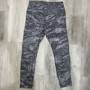 Lululemon align crop